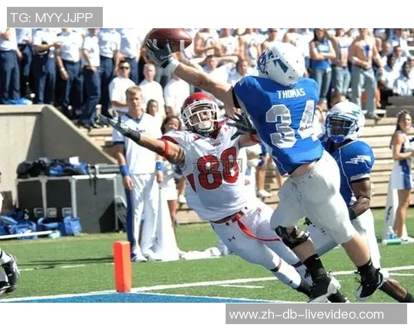 美国足球的发展历程与未来展望:从职业联赛到国际舞台的崛起 美国足球的发展历程与未来展望:从职业联赛到国际舞台的崛起